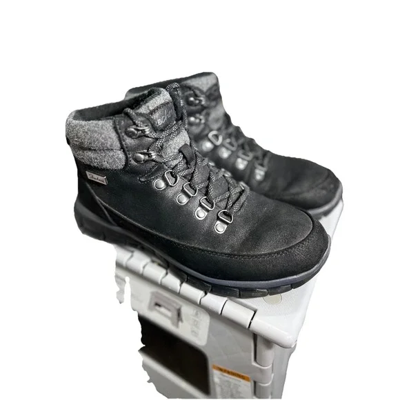 Skechers Synergy Water Repellent Hiker Boots Cool Seeker Black Womens Size 6.5 - Picture 3 of 10